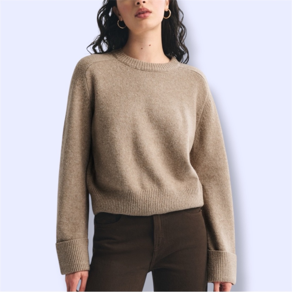 Abercrombie and Fitch tan wool blend sweater
